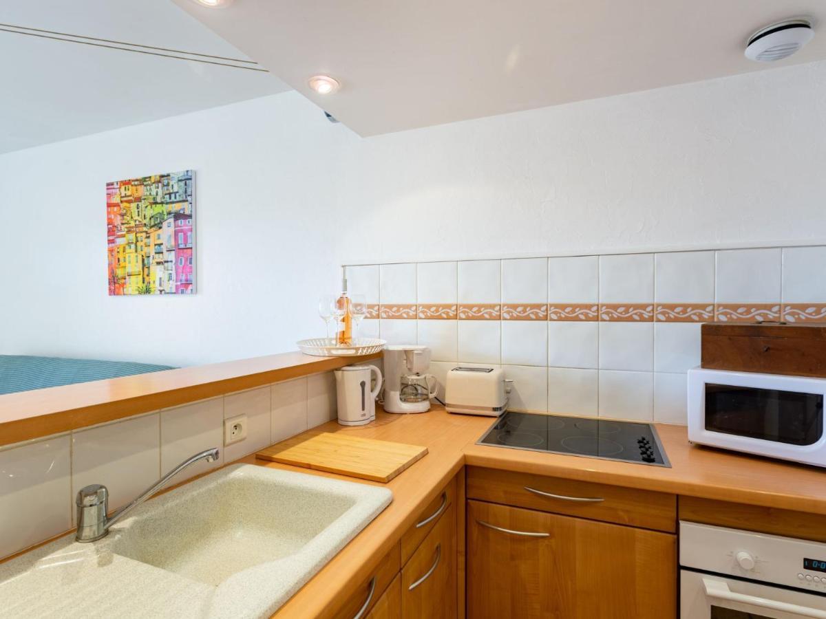Apartment Le Port De Bormes By Interhome Bormes-les-Mimosas Exterior foto